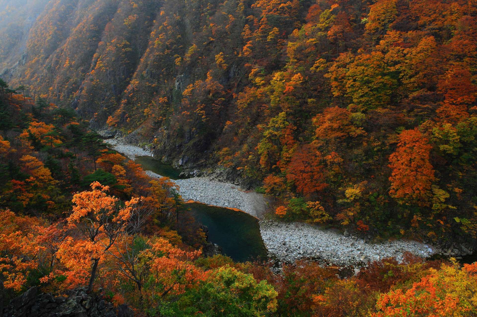 岩手红叶景点 锦秋湖 赏枫 天水连秋色的必看风景 好运日本行