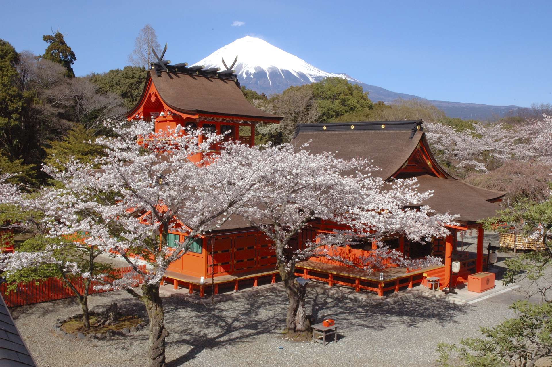 世界遺産・富士山を御神体とする富士山信仰の中心地