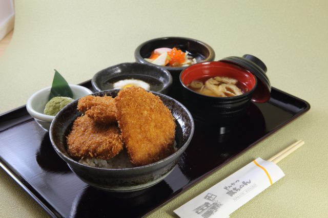 Tonkatsu Masa-chan Niigata Station - What to Eat, Access, Hours