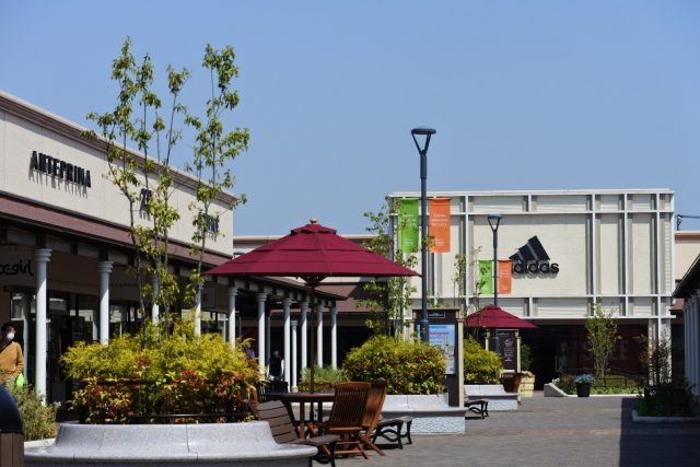 SHISUI PREMIUM OUTLETS ®