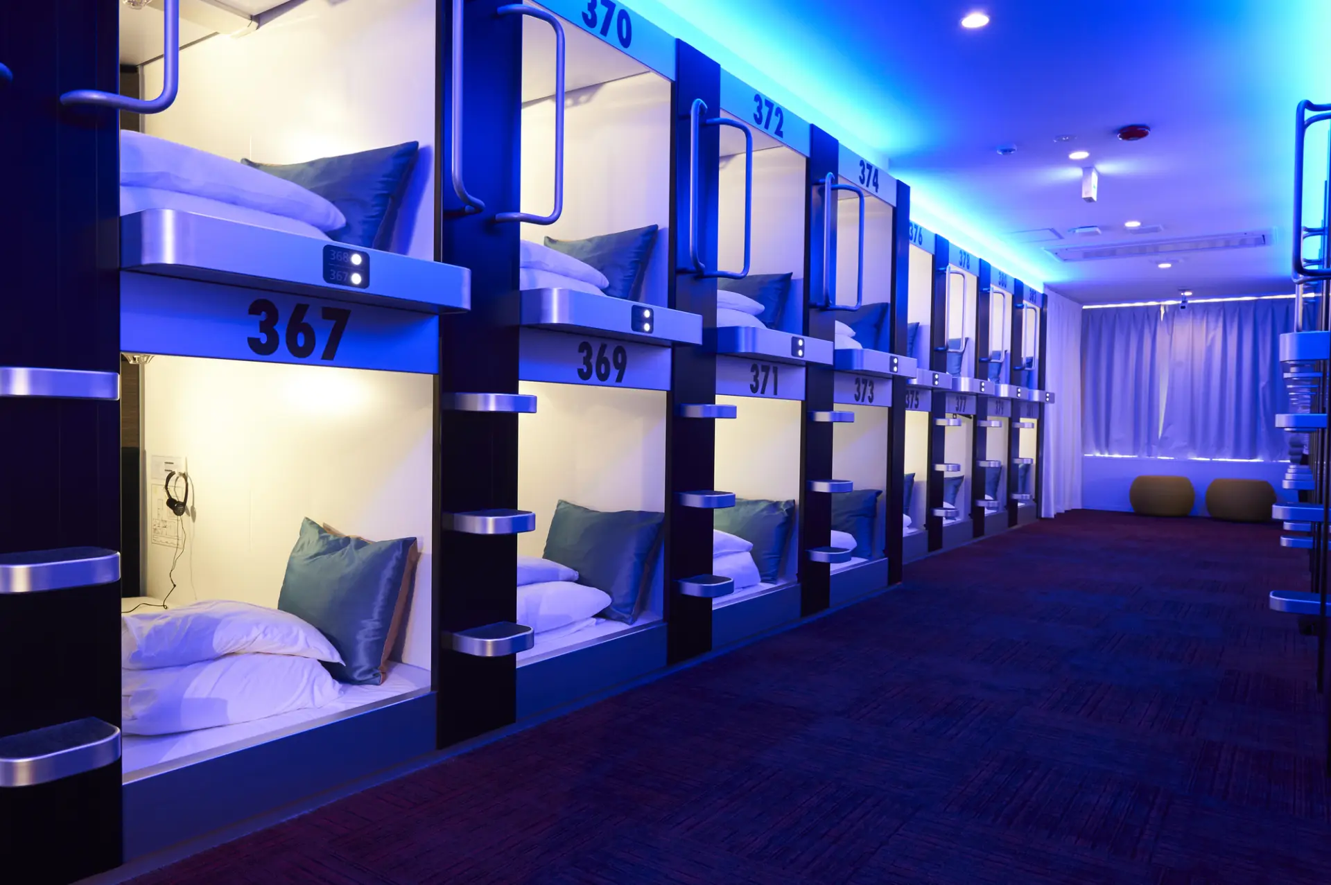 安さ優先・割り切りタイプにはカプセルホテルも人気